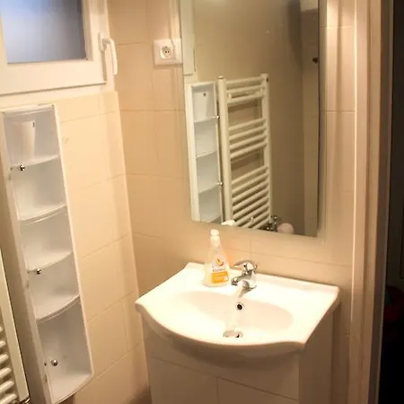 Apartment Studio Fuart